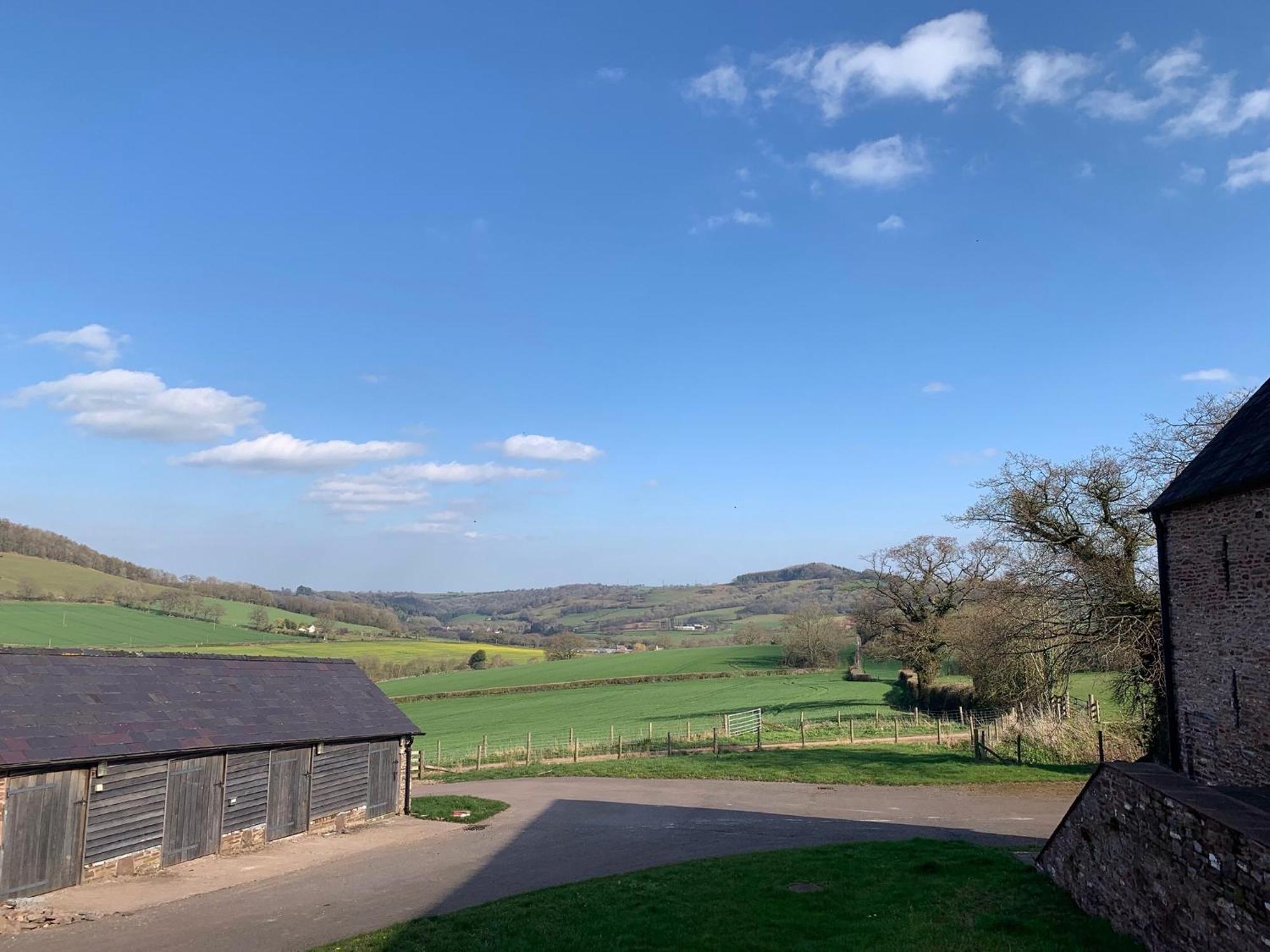 Demesne Farm Guesthouse Monmouth Bagian luar foto